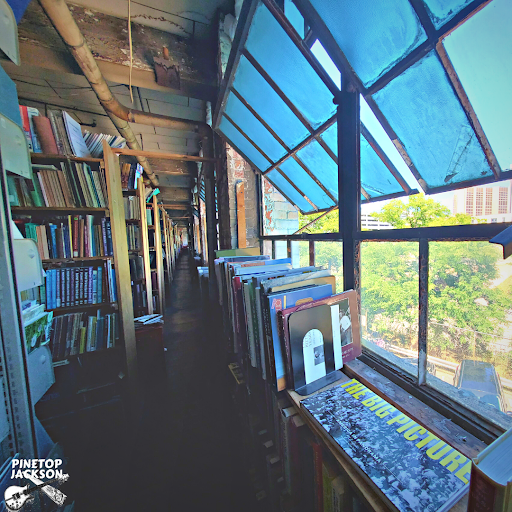 Used Book Store «John K. King Used & Rare Books», reviews and photos, 901 W Lafayette Blvd, Detroit, MI 48226, USA