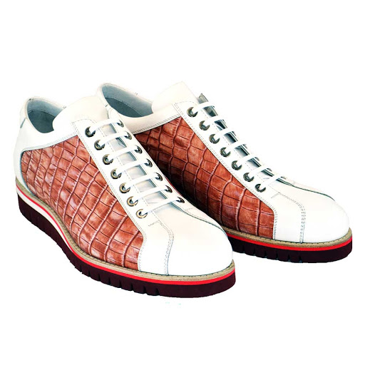 Shoe Store «Arrowsmith Shoes», reviews and photos, 5250 Old Orchard Rd #300, Skokie, IL 60077, USA