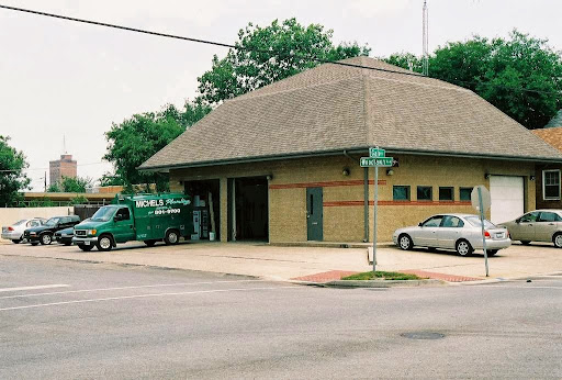 Plumber «Michels Plumbing Inc», reviews and photos, 225 Gale St, Aurora, IL 60506, USA