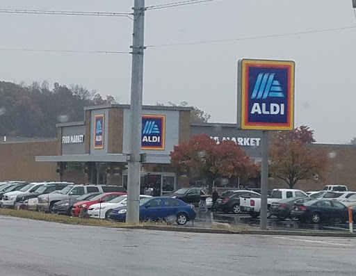 ALDI, 2170 N Oak Dr, Plymouth, IN 46563, USA, 