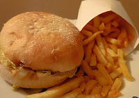 Plats et boissons du Restaurant de hamburgers Les Tontons burgers à Guignes - n°1