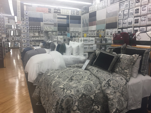 Bed Bath & Beyond