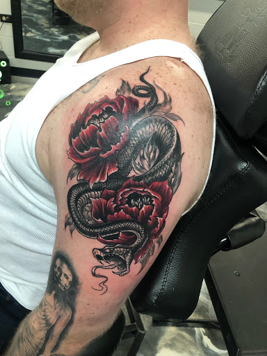 Tattoo Shop «Bloodline Tattoo Studio», reviews and photos, 1011 Westgate Dr, Bossier City, LA 71112, USA