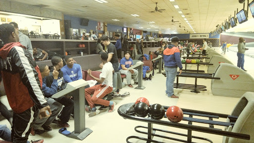Bowling Alley «Cave Springs Lanes», reviews and photos, 4055 Mexico Rd, St Peters, MO 63376, USA