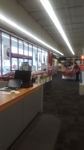 Office Supply Store «Staples», reviews and photos, 2000 Santiam Hwy SE, Albany, OR 97322, USA