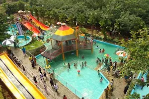 Wonderla Amusement Park, Kochi image