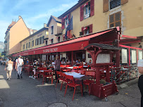 Atmosphère du Restaurant La taverne Fischer à Annecy - n°3