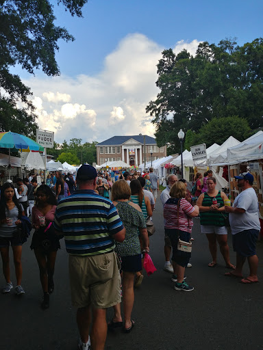 Community Center «Matthews Community Center», reviews and photos, 100 W McDowell St, Matthews, NC 28105, USA