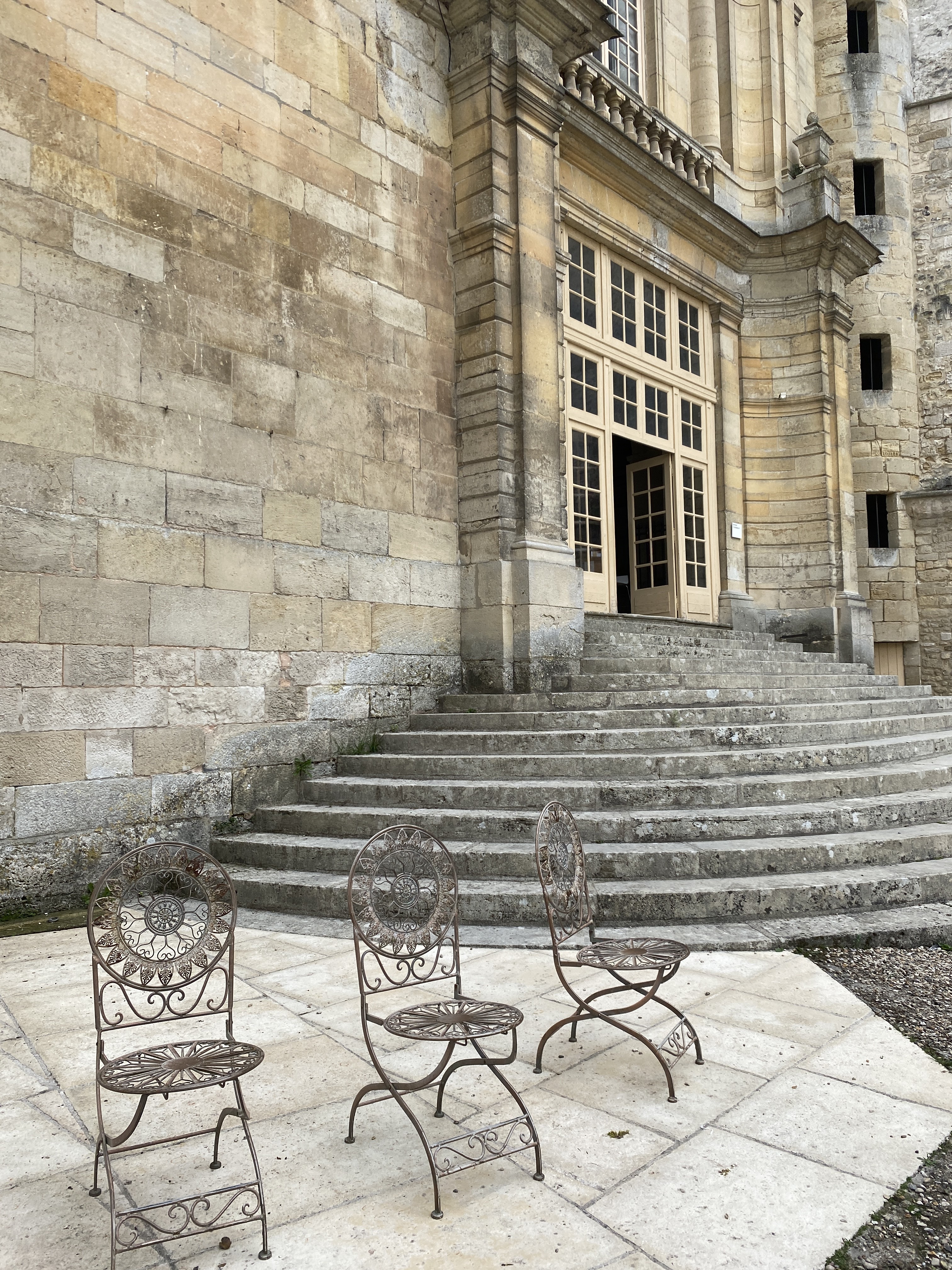 Photo n° 2 de l'avis de Taimuraz. fait le 27/05/2022 à 11:34