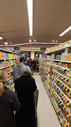 Shopping Mall «Crystal Springs Shopping Village», reviews and photos, 100 De Anza Blvd, San Mateo, CA 94402, USA