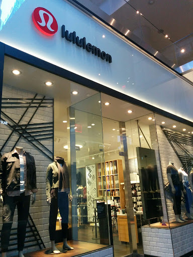 Sportswear Store «lululemon», reviews and photos, 250 Vesey St #115, New York, NY 10281, USA