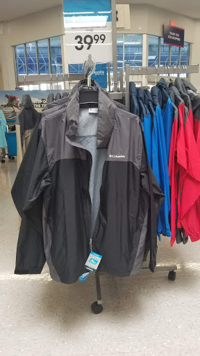 Sporting Goods Store «Academy Sports + Outdoors», reviews and photos, 7441 NE Loop 820, North Richland Hills, TX 76180, USA