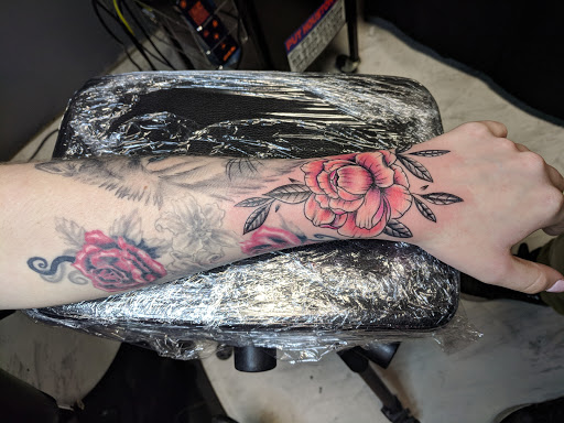 Explore cool half sleeve tattoo ideas, creative tattoo ideas in Pearland, available at Black List Tattoo & Piercing Co.
