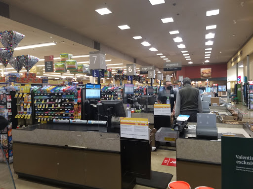 Grocery Store «Safeway», reviews and photos, 21401 Pacific Hwy S, Des Moines, WA 98198, USA