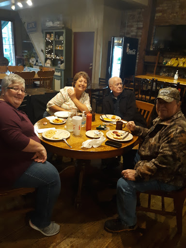 Convenience Store «Augusta General Store», reviews and photos, 109 Main St, Augusta, KY 41002, USA