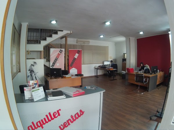 C.C. Entreplazas