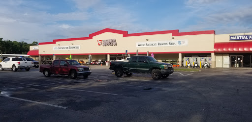 Home Improvement Store «Tractor Supply Co.», reviews and photos, 1803 James L Redman Pkwy, Plant City, FL 33563, USA