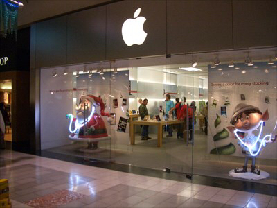Apple Washington Square, 9585 SW Washington Square Rd, Tigard, OR 97223, USA, 