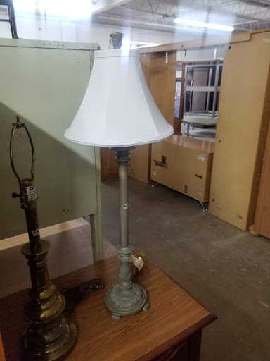 Used Furniture Store «C&D Second Chance», reviews and photos, 201 N Poplar Ave, Sanford, FL 32771, USA