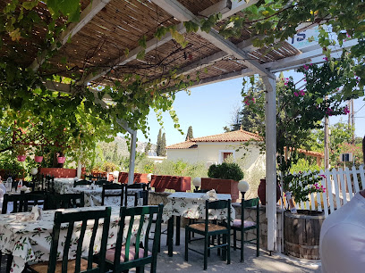 Taverna Makis Samos - Αγ. Ζώνη 831 00, Greece