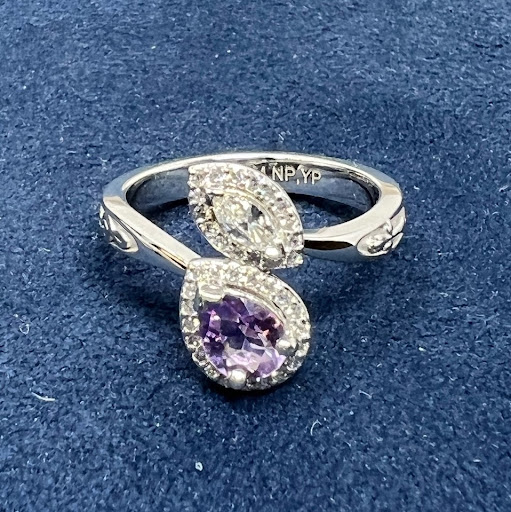 Jeweler «Cottage Hill Diamonds», reviews and photos, 125 N York St, Elmhurst, IL 60126, USA