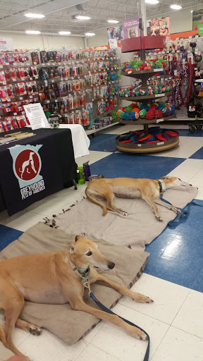 Pet Supply Store «Petco Animal Supplies», reviews and photos, 2277 Ford Pkwy, St Paul, MN 55116, USA