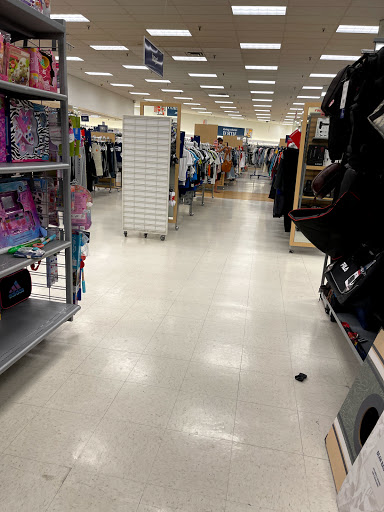 Department Store «Marshalls», reviews and photos, 3855 E Foothill Blvd, Pasadena, CA 91107, USA