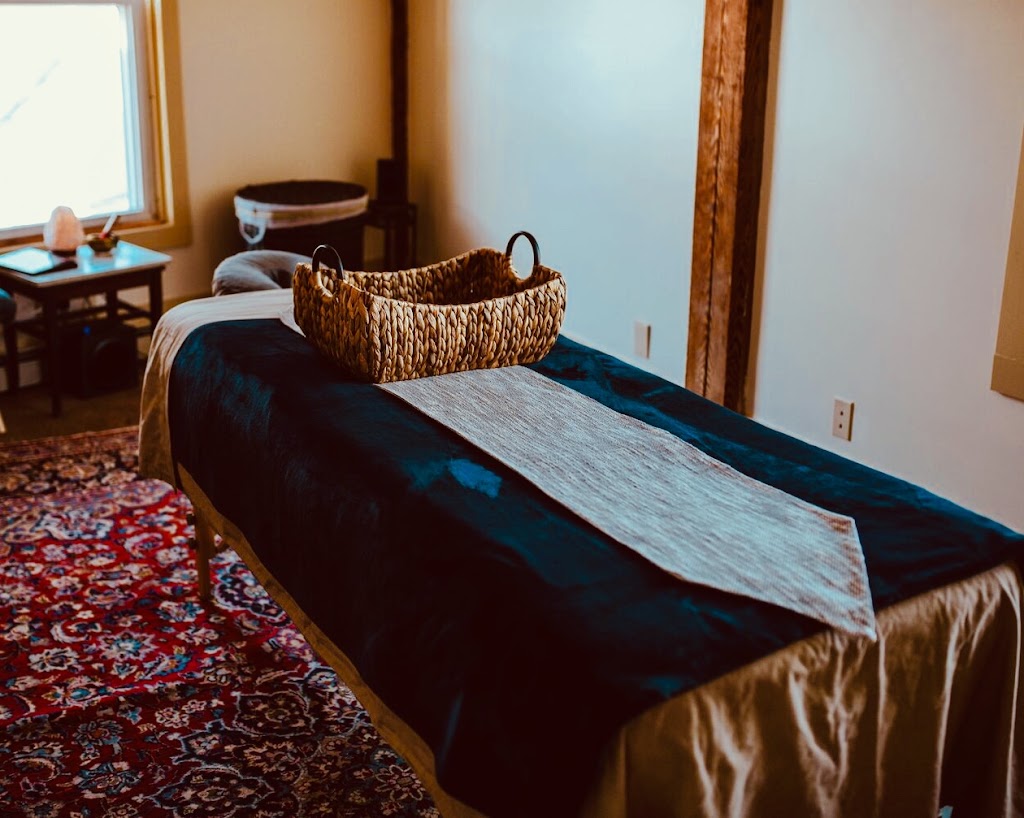 River View Massage 01370