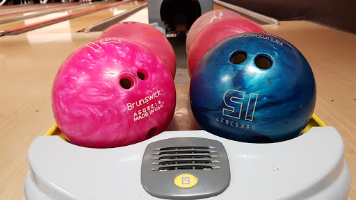 Bowling Alley «AMF Margate Lanes», reviews and photos, 2020 N State Rd 7, Margate, FL 33063, USA