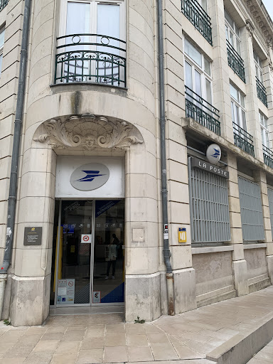 La Poste - Centre d’examen du code de la route à Vendôme, Loir-et-Cher