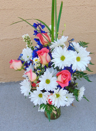 Florist «Floral Expressions & Gourmet Goodies», reviews and photos, 1219 S Pearl St, Denver, CO 80210, USA