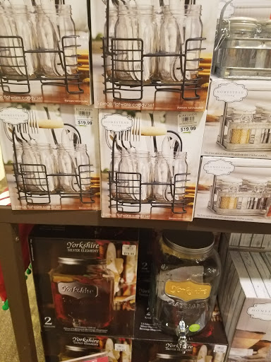 Shopping Mall «Laguna Crossroads», reviews and photos, 7419 Laguna Blvd, Elk Grove, CA 95758, USA