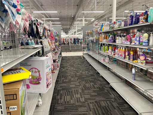 Clothing Store «Burlington Coat Factory», reviews and photos, 800 Barnum Avenue Cutoff, Stratford, CT 06614, USA