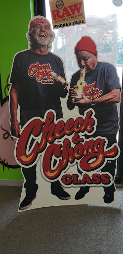 Tobacco Shop «Wonderland Smoke Shop Green Brook», reviews and photos, 20 US-22, Green Brook Township, NJ 08812, USA