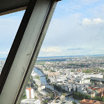 Photo n°19 de l'avis de Elie.o fait le 19/04/2024 à 06:48 sur le  Fernsehturm de Berlin à Berlin