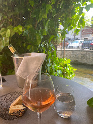 Photo n°40 de Café Fleurs à L'Isle-sur-la-Sorgue ()