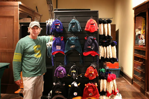 Sporting Goods Store «THE VAULT Retro Sports Apparel», reviews and photos, 213 N Main St, Greenville, SC 29601, USA