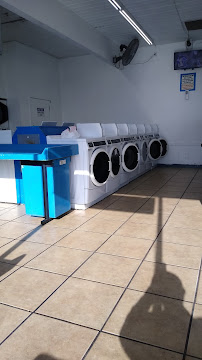 Best Value Laundromat - Photo 2 - Car repair in Tucson, AZ, Tucson