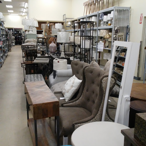 Home Goods Store «Tuesday Morning», reviews and photos, 9240 Westport Rd, Louisville, KY 40242, USA