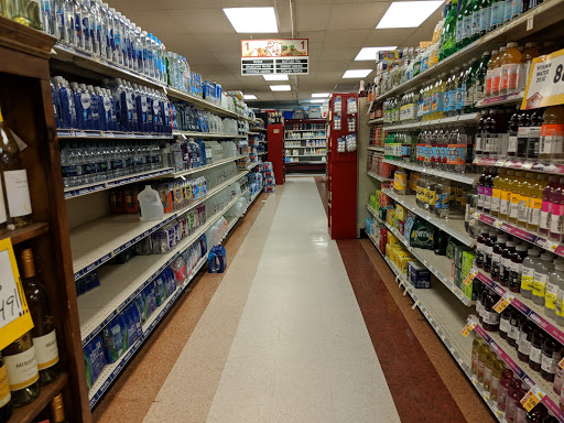 Grocery Store «Piggly Wiggly Hilton Head», reviews and photos, 1 N Forest Beach Dr, Hilton Head Island, SC 29928, USA