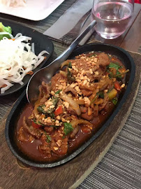 Curry vert thai du Restaurant thaï Le Bee Maï à Ferney-Voltaire - n°5