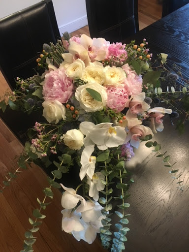 Florist «City Line Florist», reviews and photos, 2978 Nichols Ave, Trumbull, CT 06611, USA