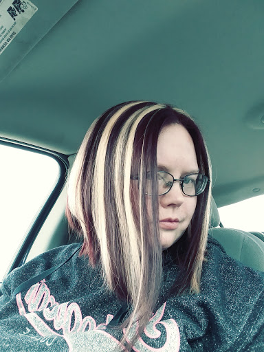 Beauty Salon «Headlines Salon & Spa», reviews and photos, 36126 Green St, New Baltimore, MI 48047, USA