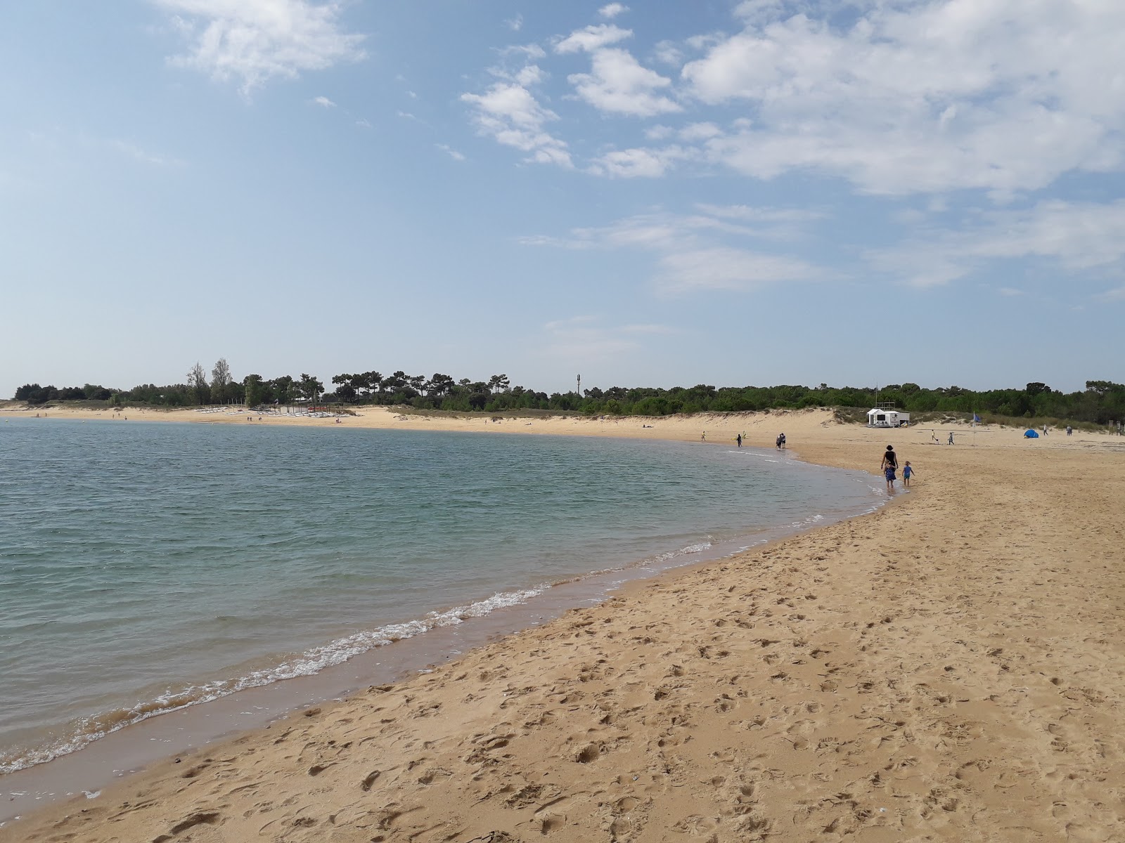 Photo of Plage de Boyardville with turquoise pure water surface
