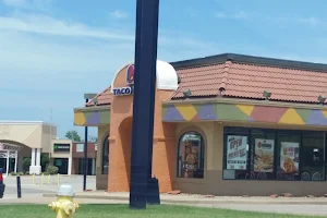 Taco Bell image