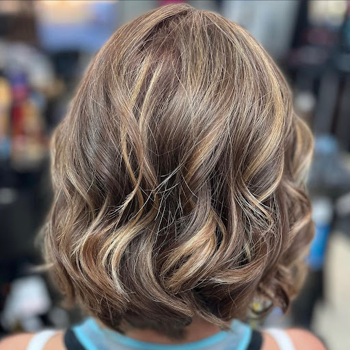 Hair Salon «European Style Salon - Hair Salon», reviews and photos, 1980 E Stop 13 Rd, Indianapolis, IN 46227, USA