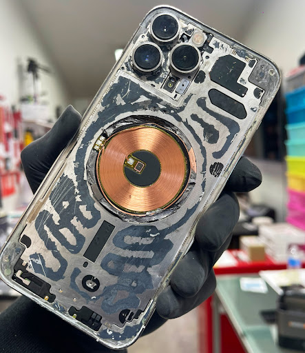 Sunset iPhone Screen Repair Los Angeles image