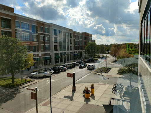 Coffee Shop «Starbucks», reviews and photos, 515 Village Center Dr, Burr Ridge, IL 60527, USA