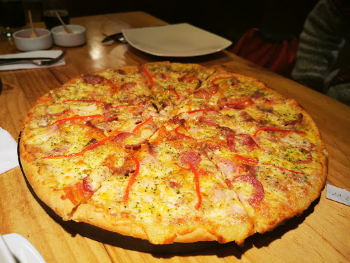 Pizzeria Trattoria Casa Grande Cusco (La mejor Pizza Artesanal a Leña)