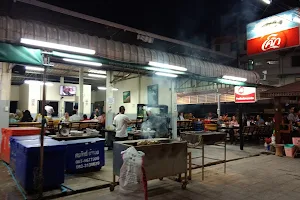 ร้านอาหารข้าวต้มปลามหาชัย image